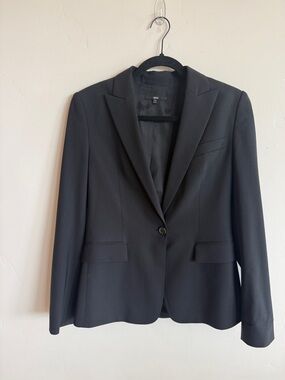 Boss Black Single-Button Tailored Blazer and Pants Suit